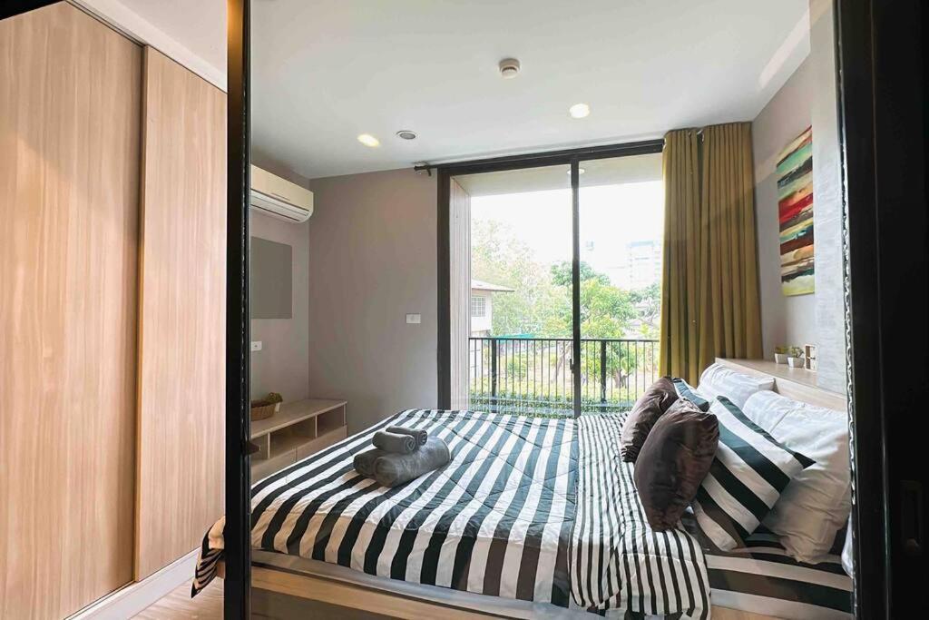 Nimman Soi 5, Chiang Mai Apartamento Exterior foto